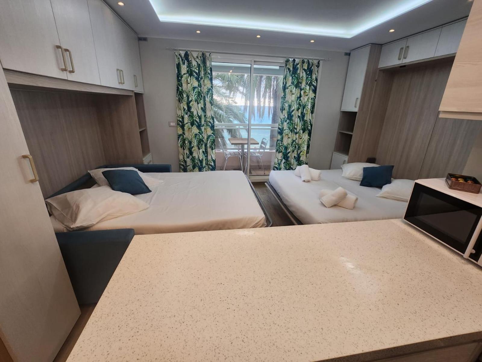 Bluemarine, Studio Vista Mare Menton Extérieur photo